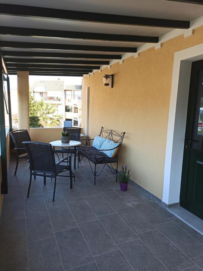 Ferienwohnung Casa Trizoni Nikiana Exterior foto