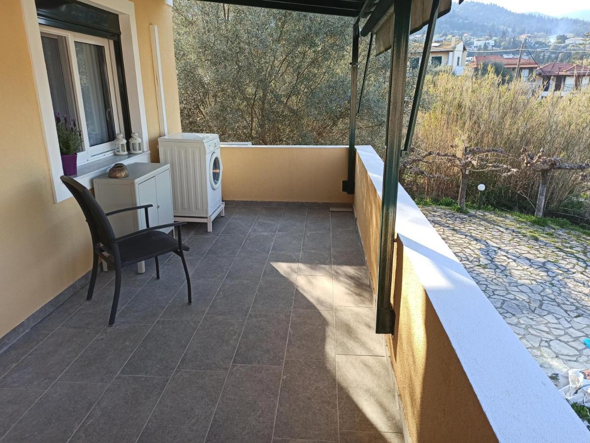 Ferienwohnung Casa Trizoni Nikiana Exterior foto