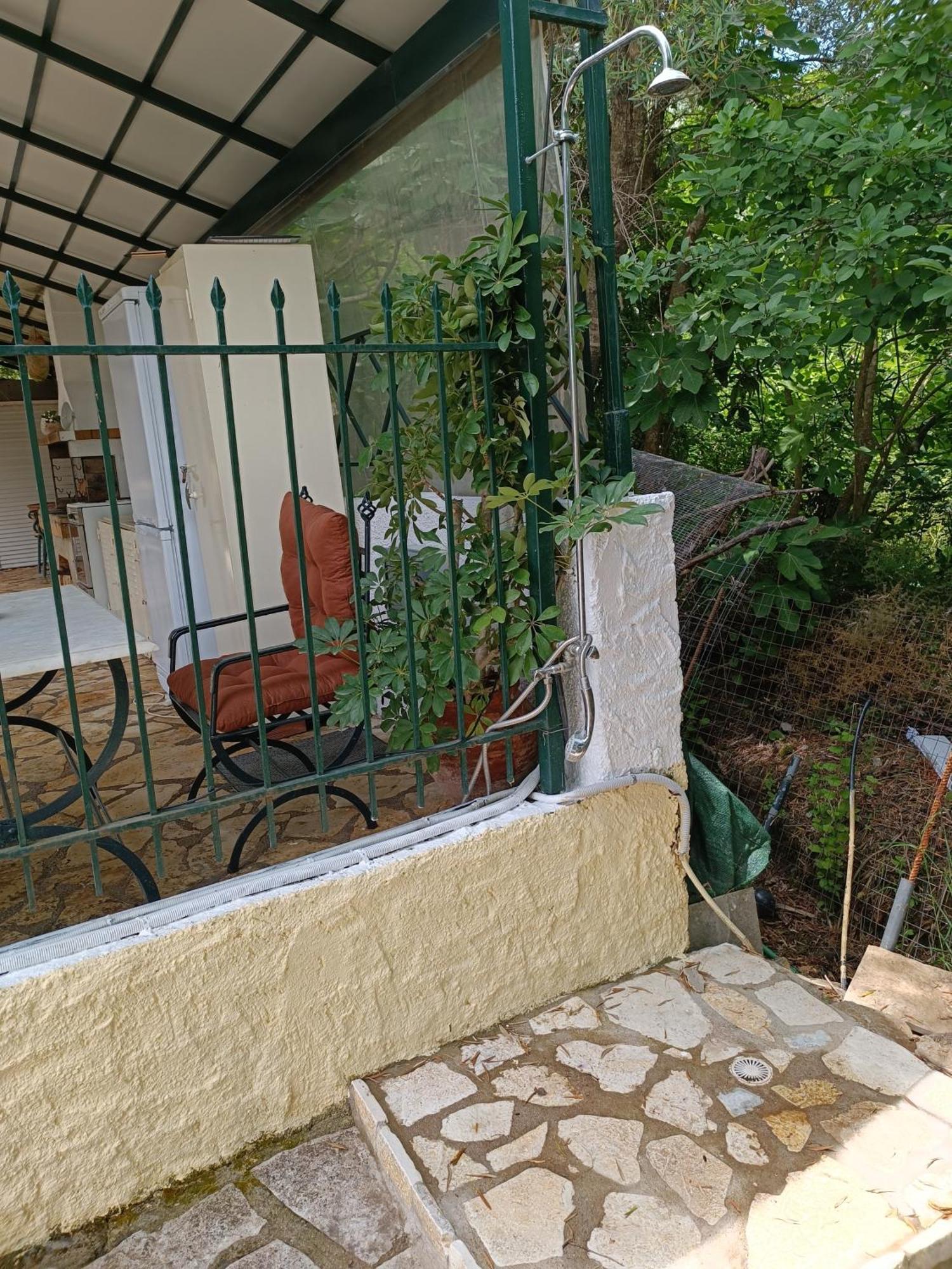 Ferienwohnung Casa Trizoni Nikiana Exterior foto